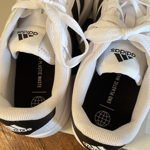 Adidas Breaknet Sneakers - Picture 4 of 5